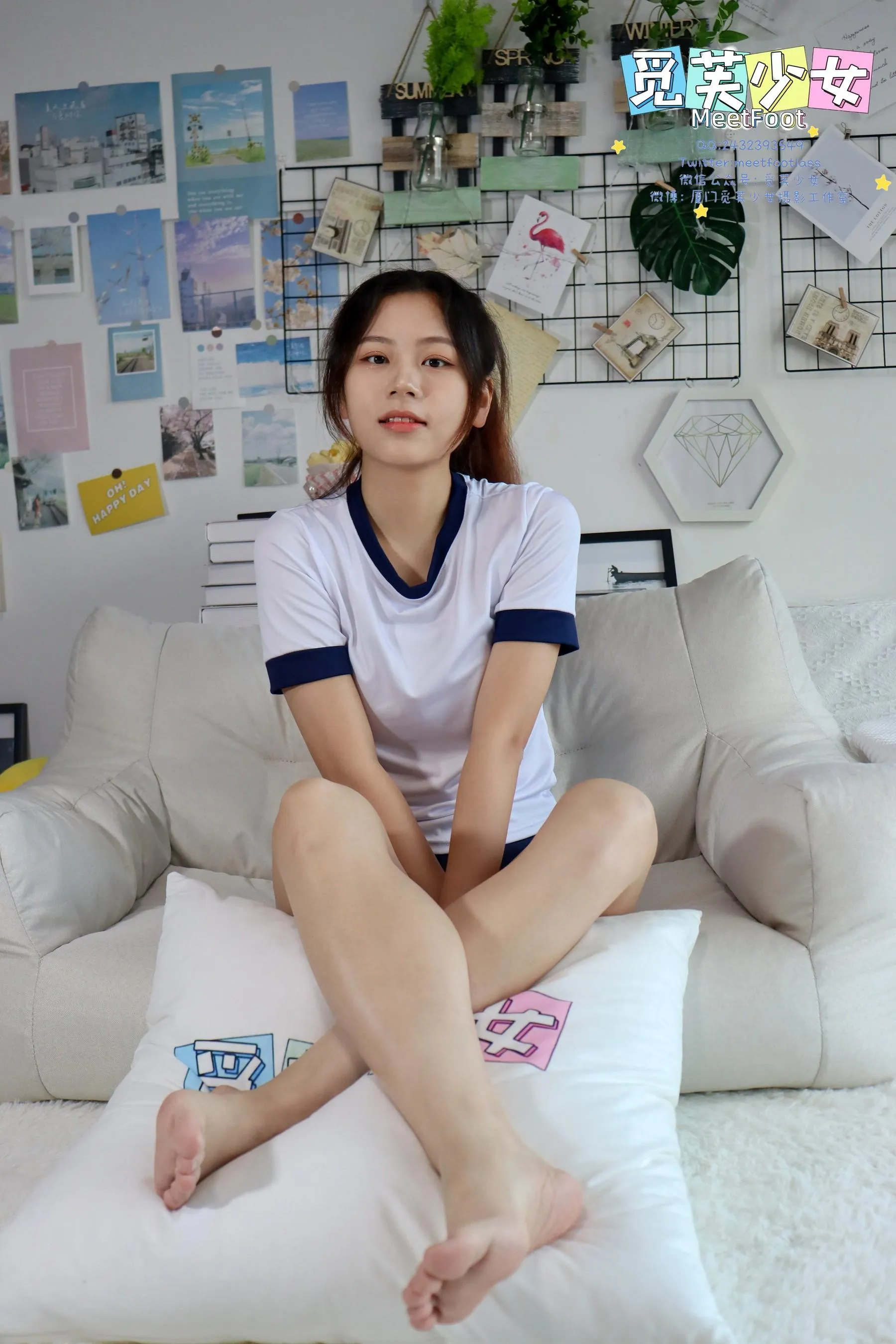 [觅芙少女]NO.006 初夏微风中扬起的马尾，是青春里最美的记忆 [133P]插图2